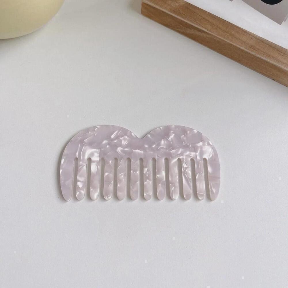 Block M Shaped Hair Comb In White
